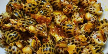 Ốc hương xào me siêu ngon