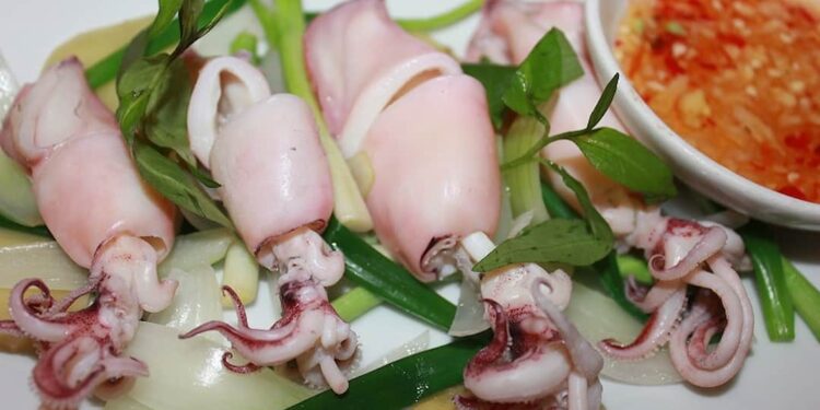 Mang bầu ăn mực được không