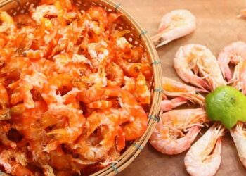 Cách làm tôm khô tại nhà