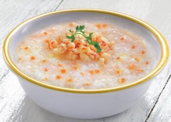 Cách làm cháo tôm cho bé