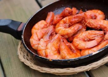 Cách làm tôm rang siêu ngon tại nhà
