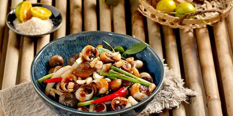 món ngon ốc mỡ