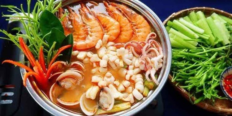 Cách chọn nguyên liệu tốt nhất để làm Lẩu hải sản chua cay