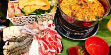 Cách trang trí món lẩu hải sản Tomyum để tăng thêm hương vị